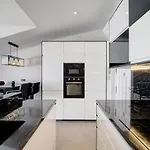Penthouse Deluxe, Carolina Park, Apartment *