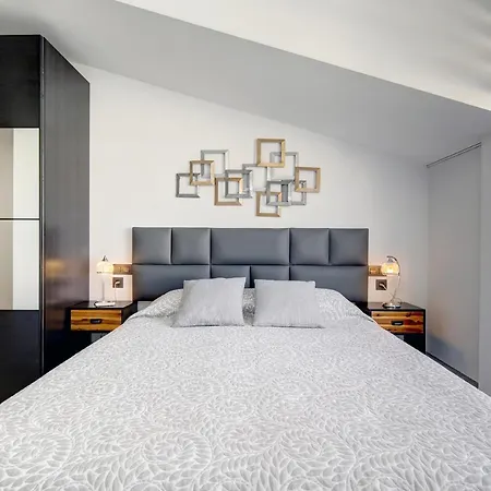 Διαμέρισμα Penthouse Deluxe, Carolina Park, *