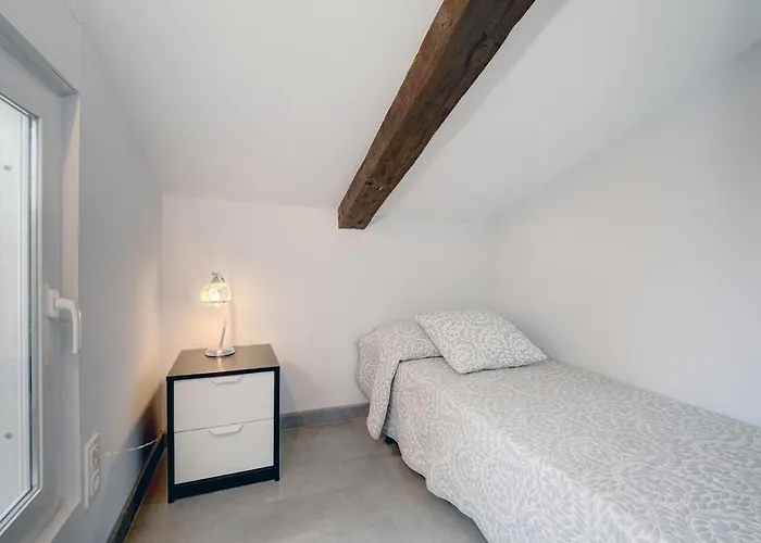 Penthouse Deluxe, Carolina Park, מארבלה